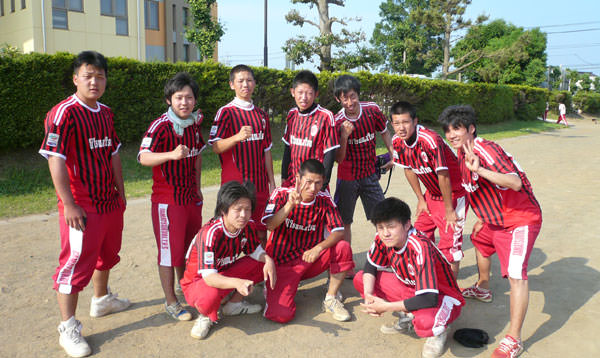 茨城県 T高校 激安サッカーユニフォームとクラスtシャツのパラスポ